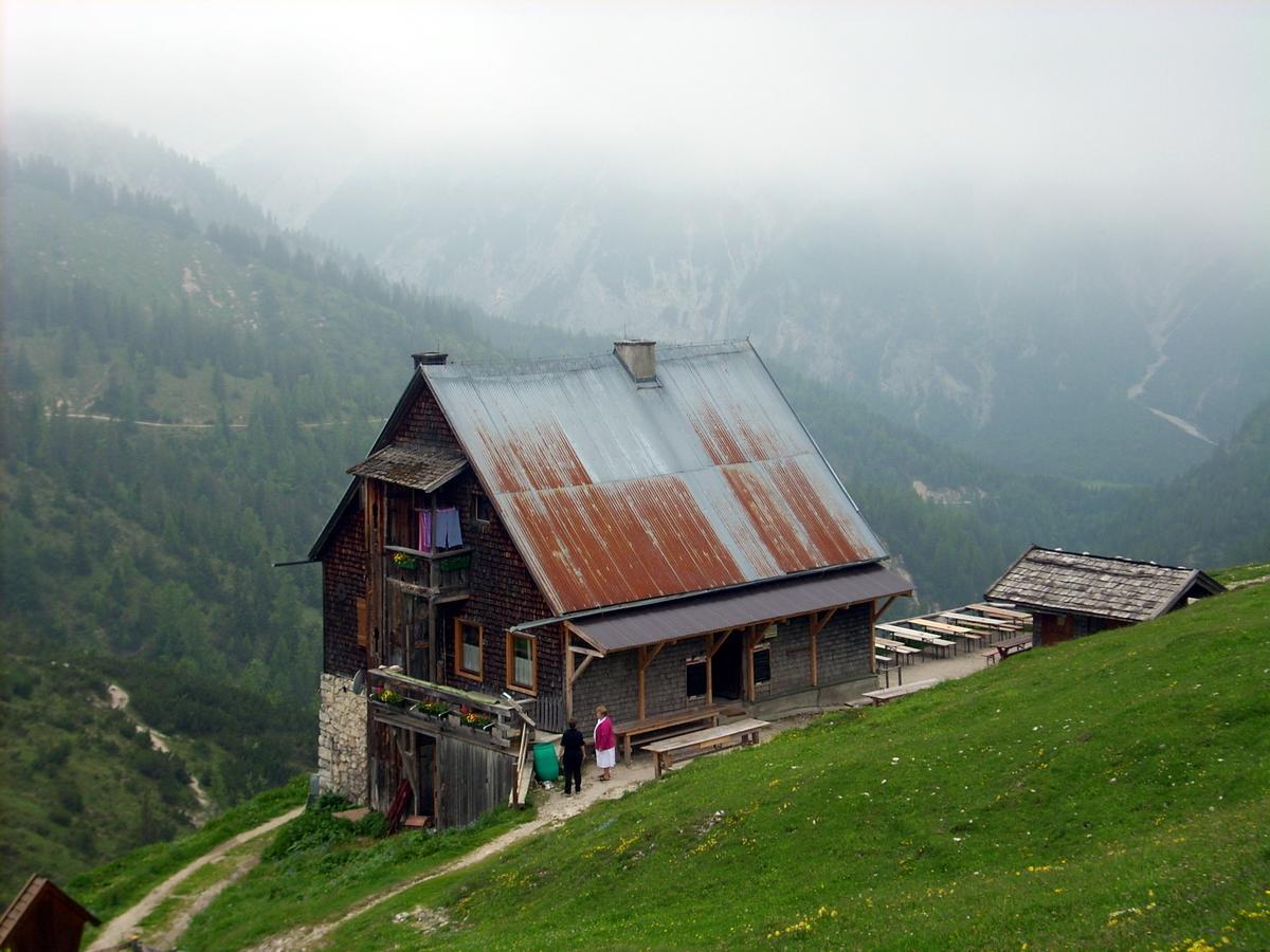 Hotel Enzian Пертизау Экстерьер фото